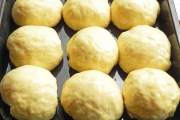 preparare cuiburi pufoase cu nuca de cocos