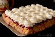 prajitura cu visine si crema