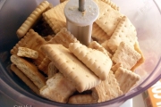 cum se face salamul de biscuiti