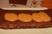 prajitura-cu-ciocolata-si-caramel-6