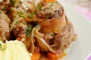 Rasol de vita cu legume
