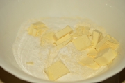 tarta-cu-crema-de-vanilie-si-ananas-1