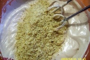 Mousse de ciocolata cu nuca
