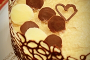 tort cu mousse de ciocolata si cafea cu jeleu de sampanie