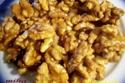 Nuca prajita si caramelizata