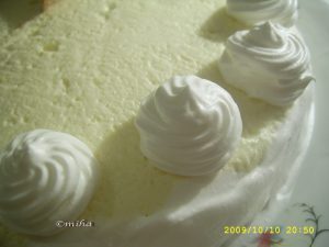 Asamblate tort cu crema mascarpone